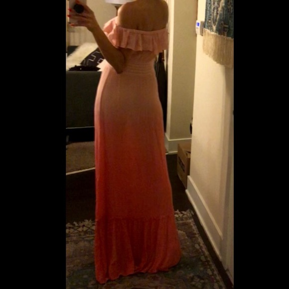 ***PRICE DROP***Off the shoulder maxi pink - Picture 3 of 4